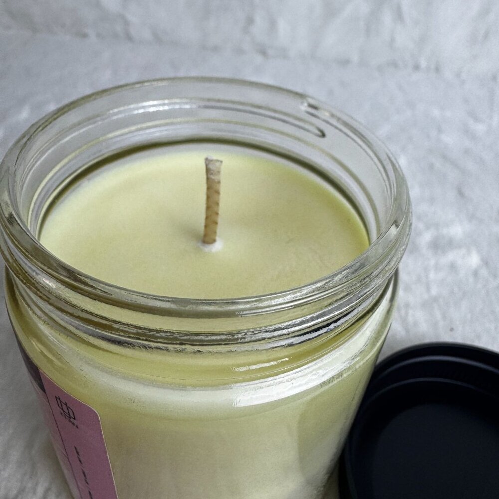 Boss Lady Scented Candle 8oz Glass Jar With Lid By Uniqli Decor - Picture 2 of 4